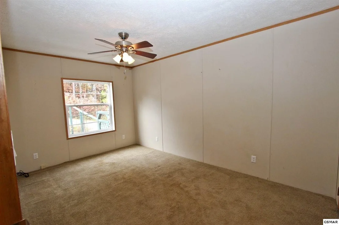 Photo of 581 Overview Road