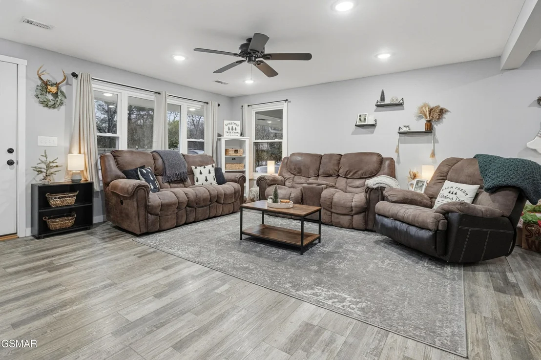 Photo of 335 Fenway Drive