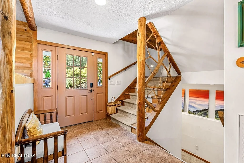 Photo of 206 Cobblestone Way