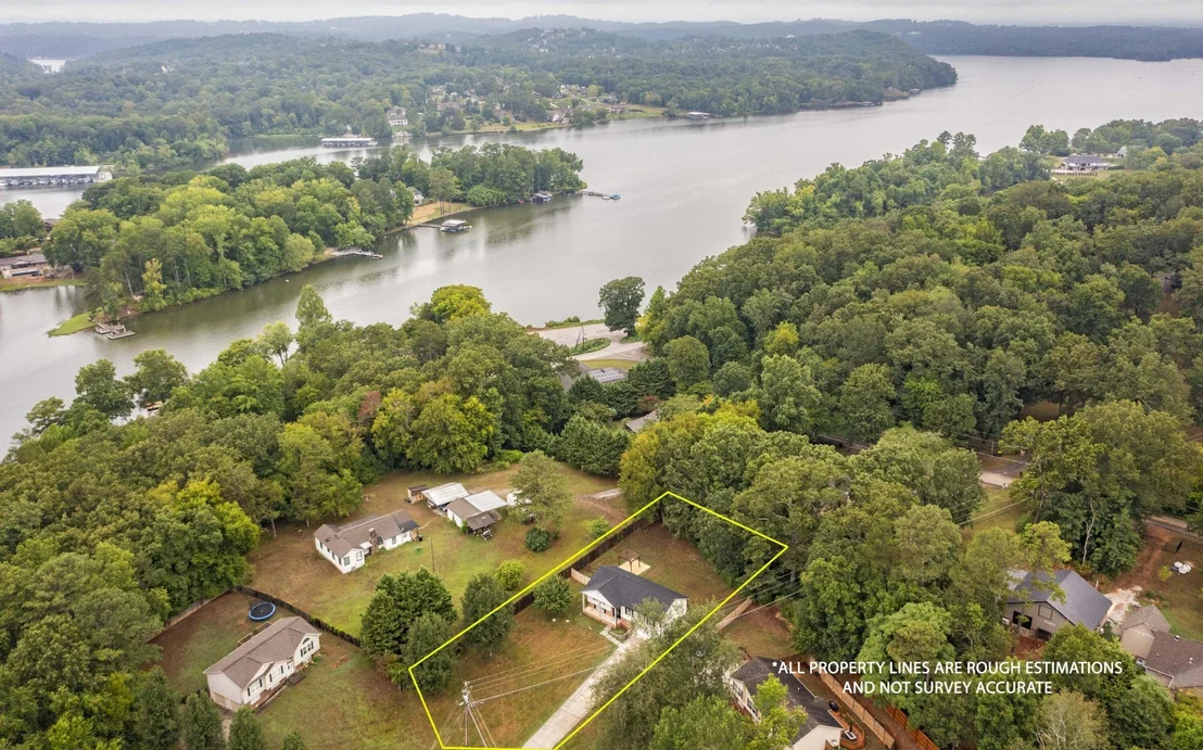 Photo of 7001 Treeline Drive