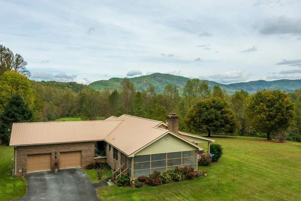 Photo of 4529 Hooper Highway