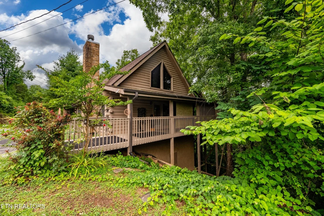 Photo of 2123 Wingspan Drive