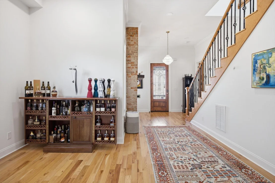 Photo of 1612 Mitchell Avenue
