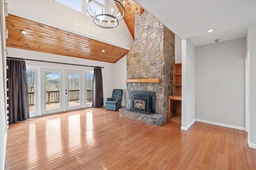 Photo of 1044 Shadow Ridge Drive