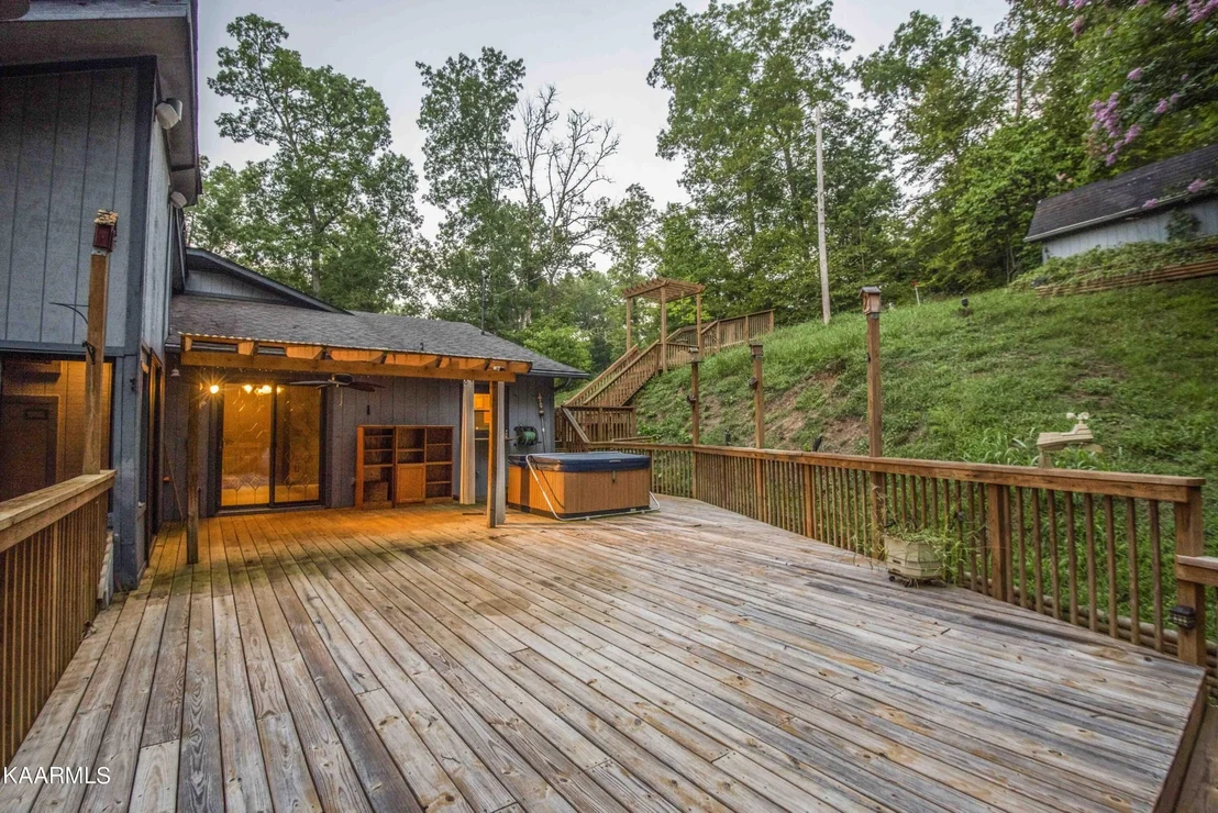 Photo of 333 Enchanted Forest Lane