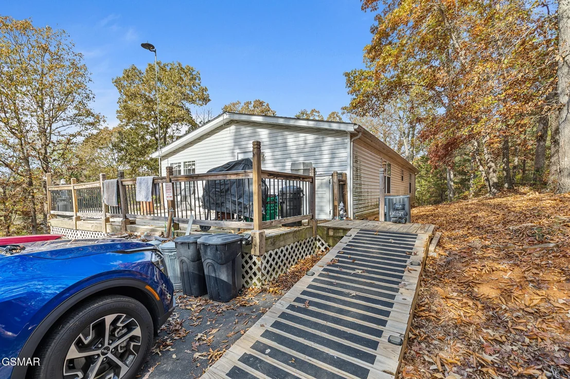 Photo of 610 Douglas Dam Road