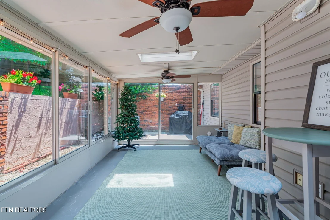 Photo of 453 Amanda Circle