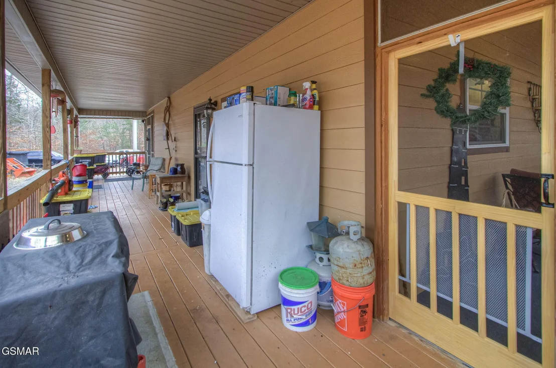 Photo of 3875 Poplar Lane