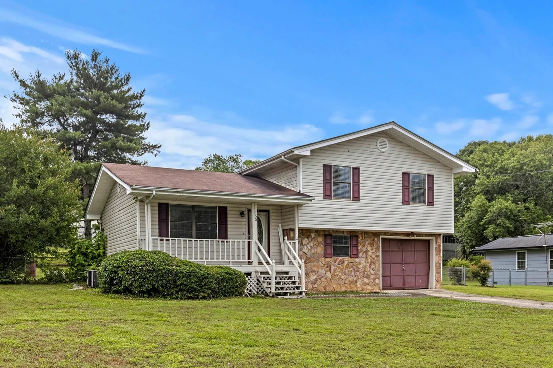 Photo of 155 Gwen Drive