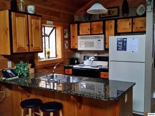 Photo of 806 Beaver Run Way