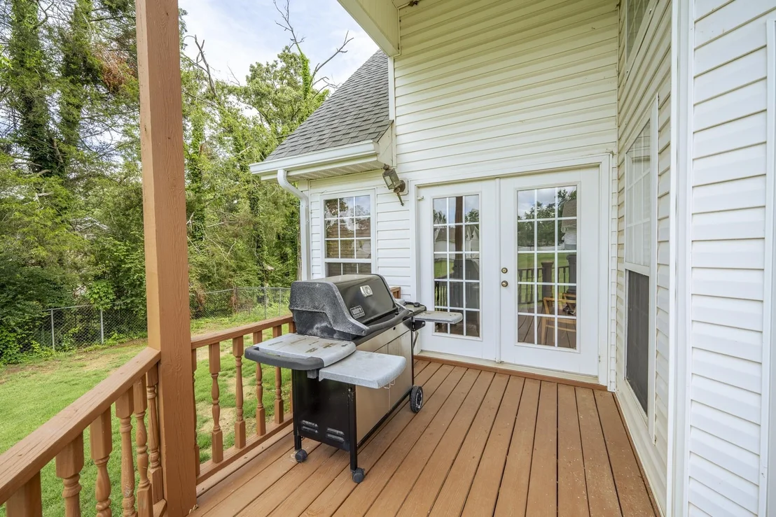 Photo of 135 BETSY DR