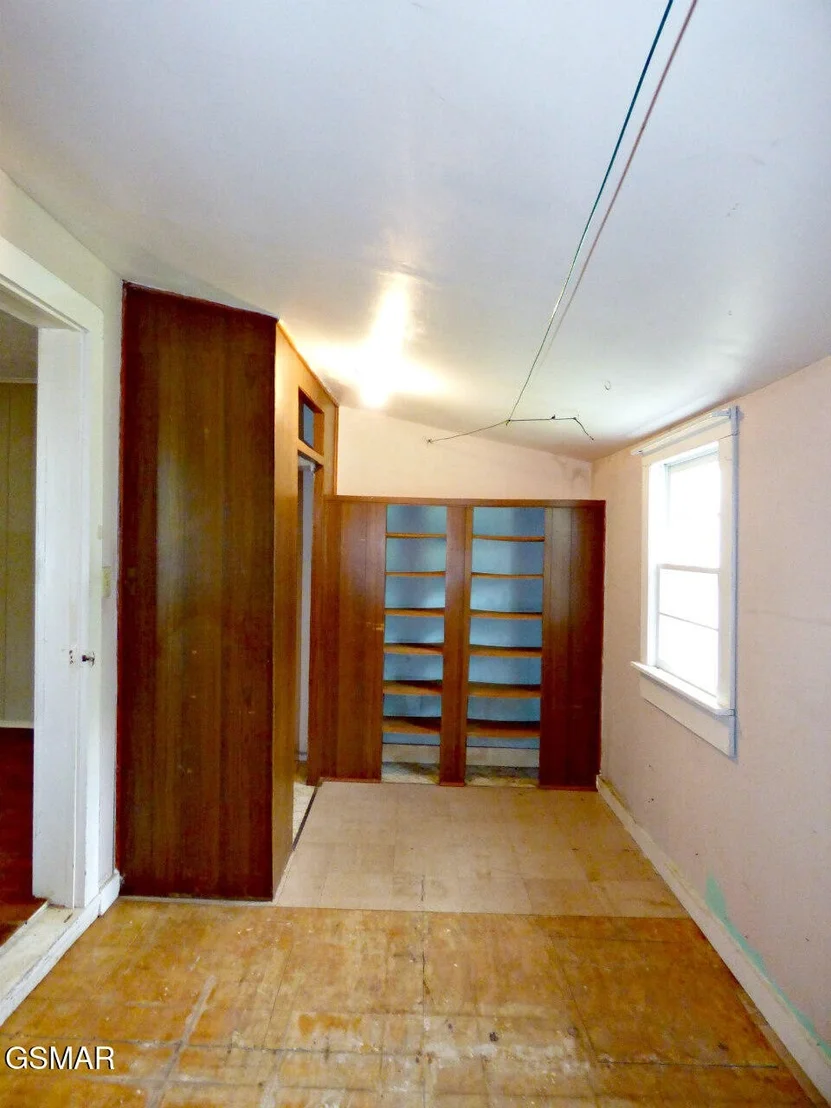 Photo of 485 Longmire Road