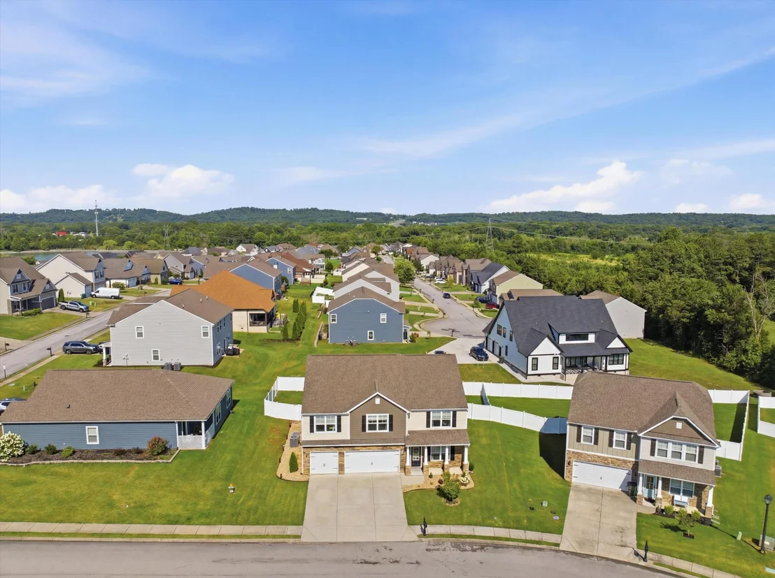 Photo of 49 Ridgelake Circle