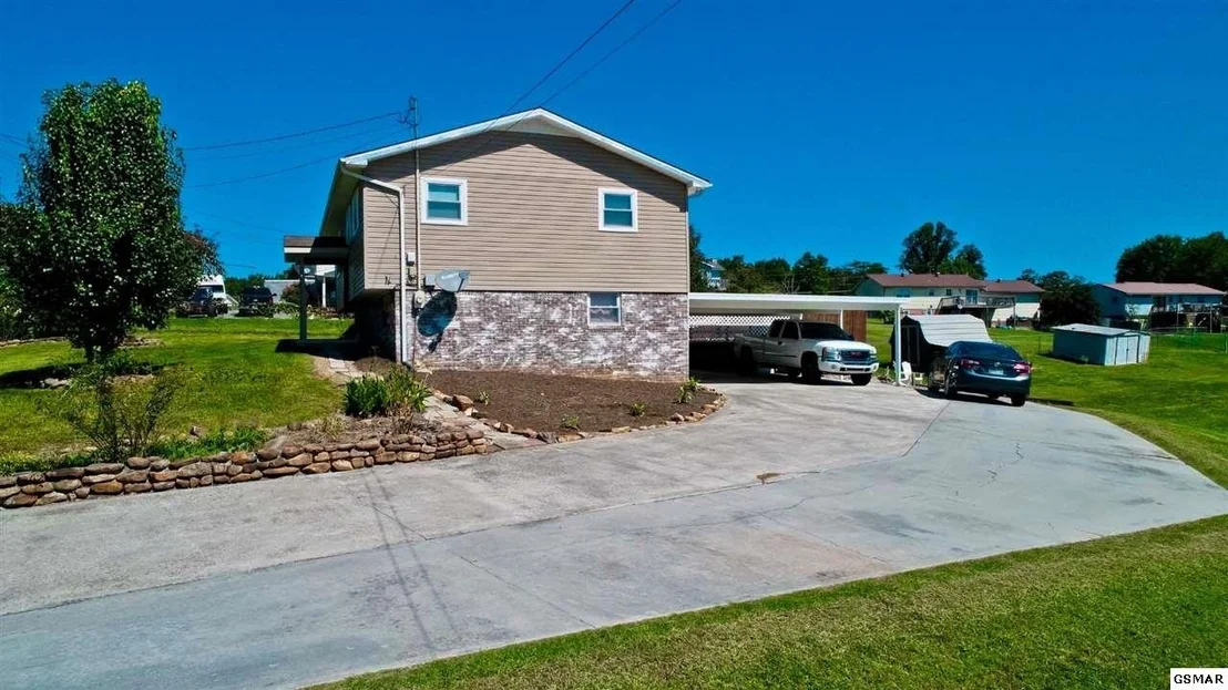 Photo of 179 Brookview Drive