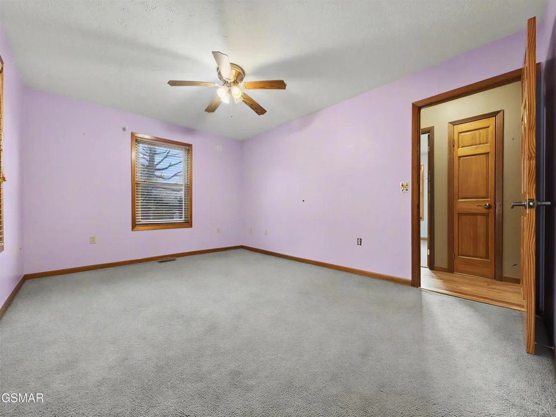 Photo of 2456 Amanda Lane