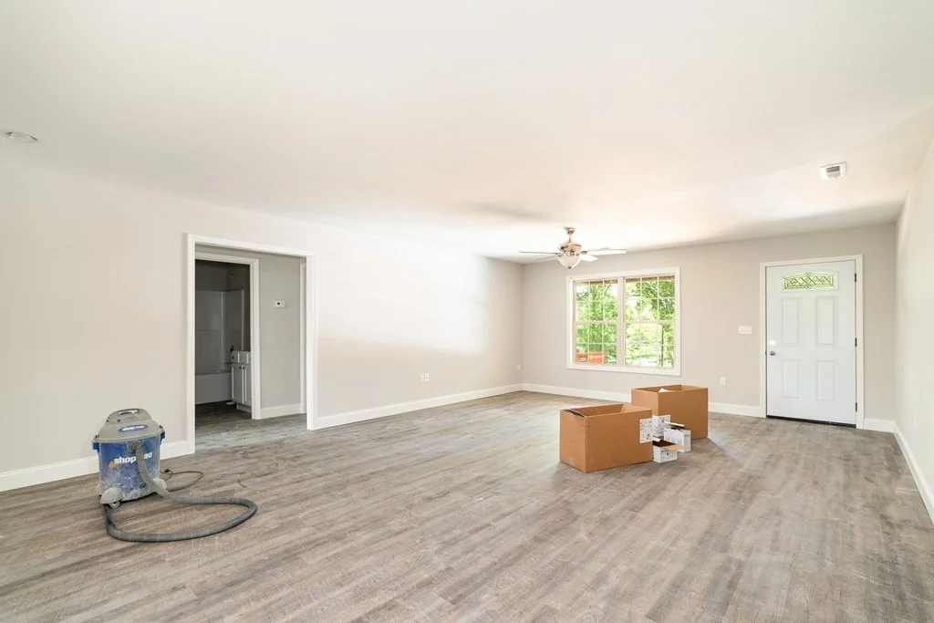 Photo of 1420 S Circle Drive