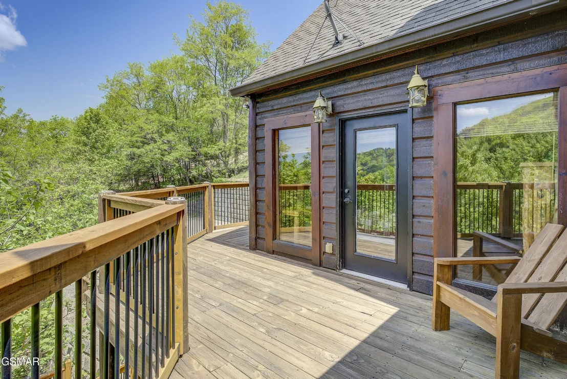 Photo of 3747 Edge Park Drive