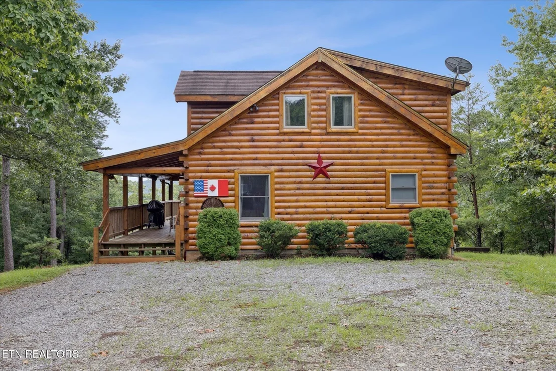 Photo of 1818 Saddle Way