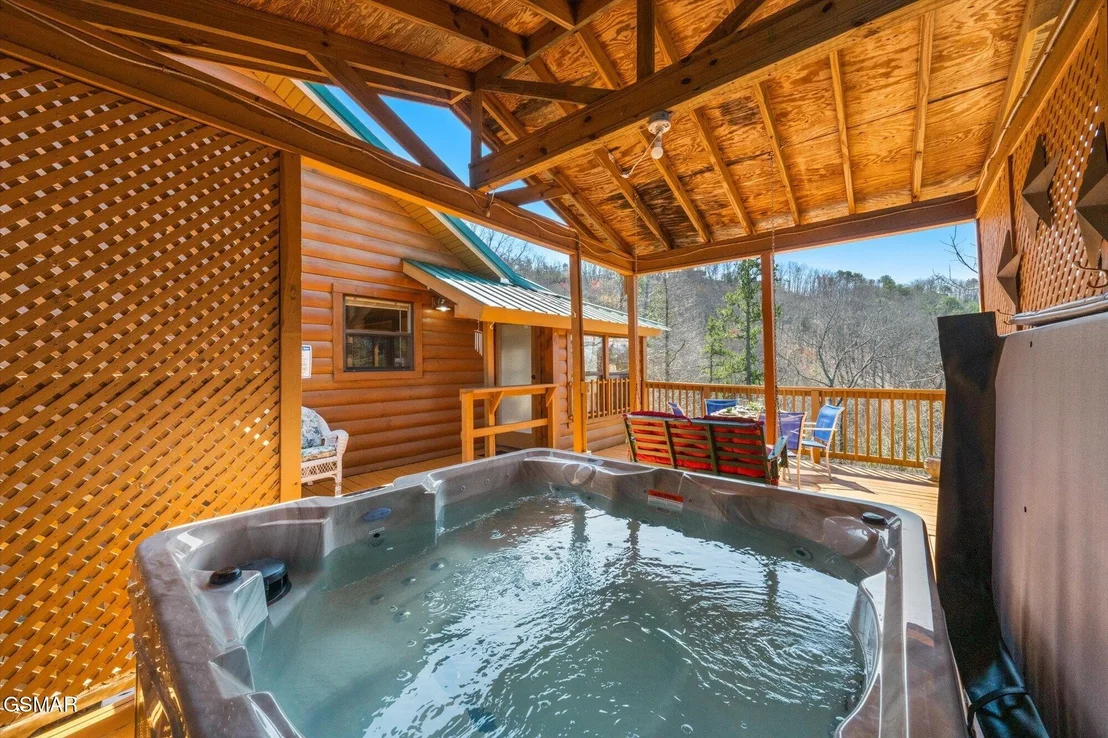 Photo of 2124 Windy Lane