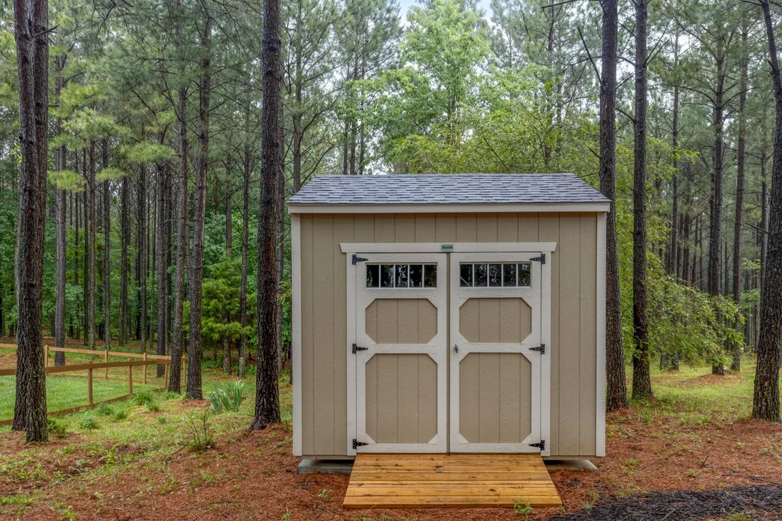 Photo of 2485 River Bluffs Drive