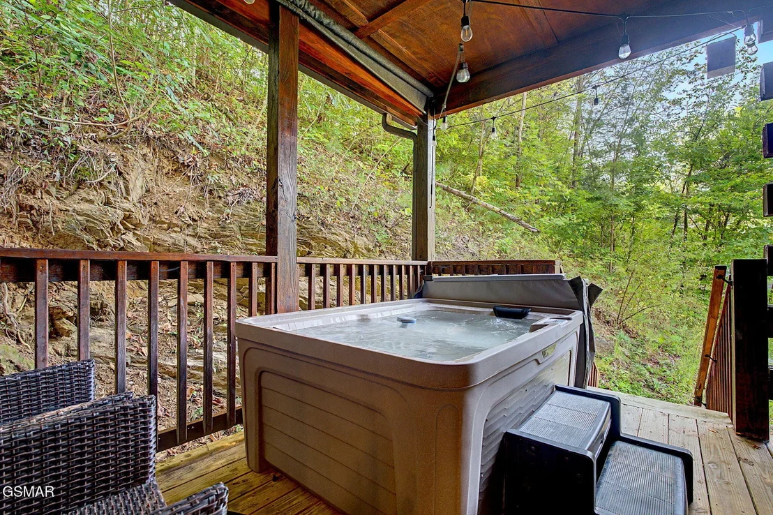Photo of 1636 Eagle Springs Road