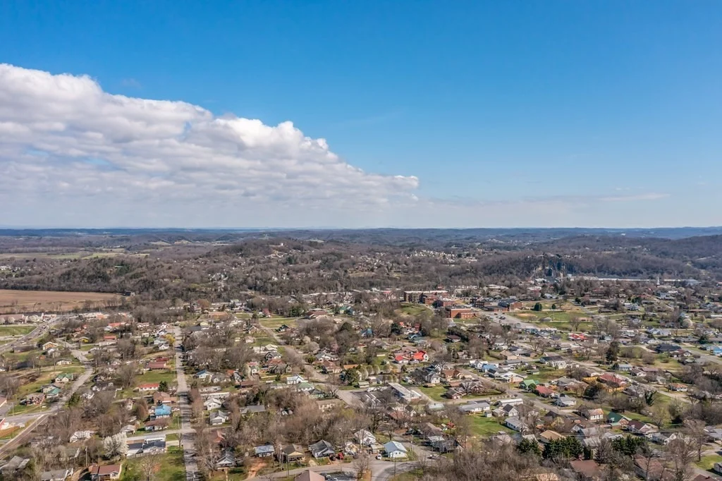 Photo of 552 JONES Circle