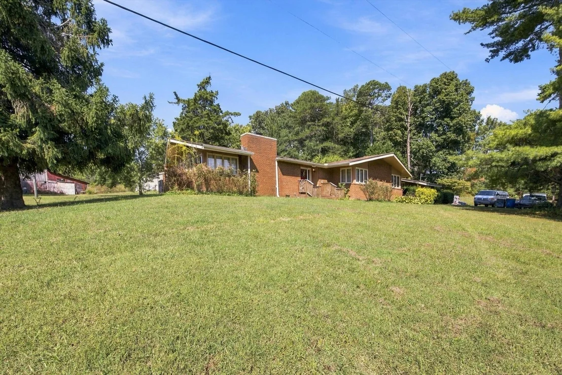 Photo of 1392 Osburn Road