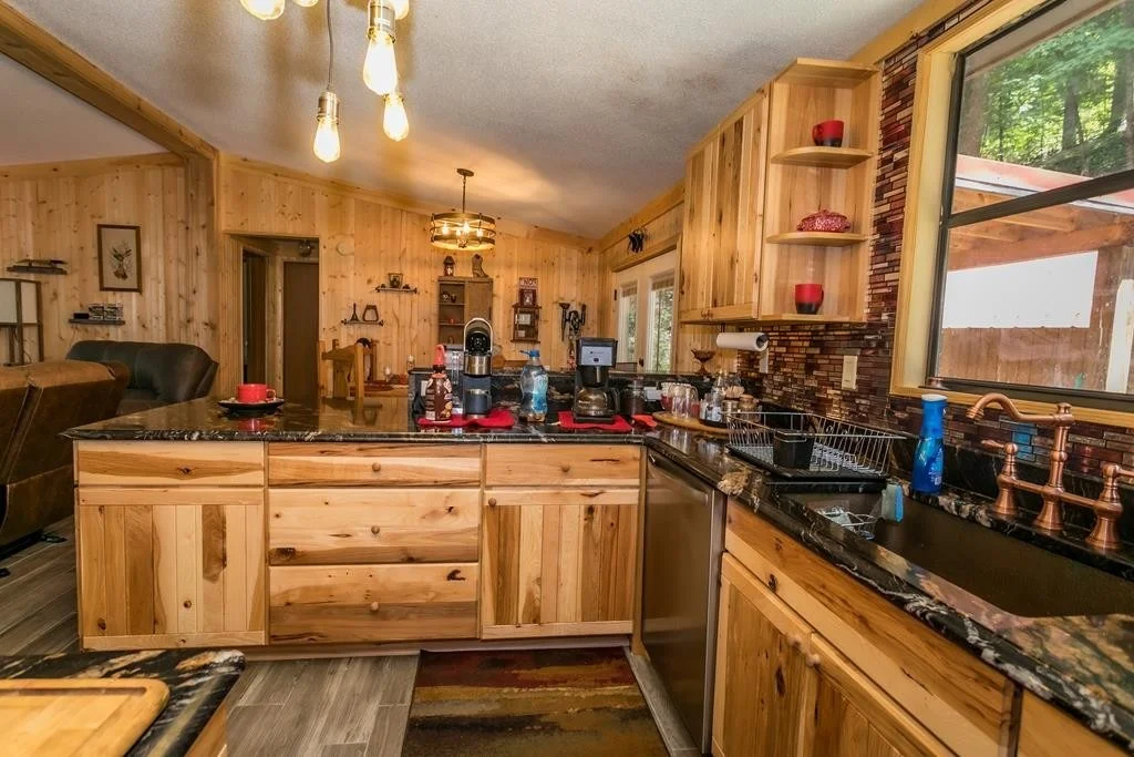 Photo of 3260 Duncan Spring Road