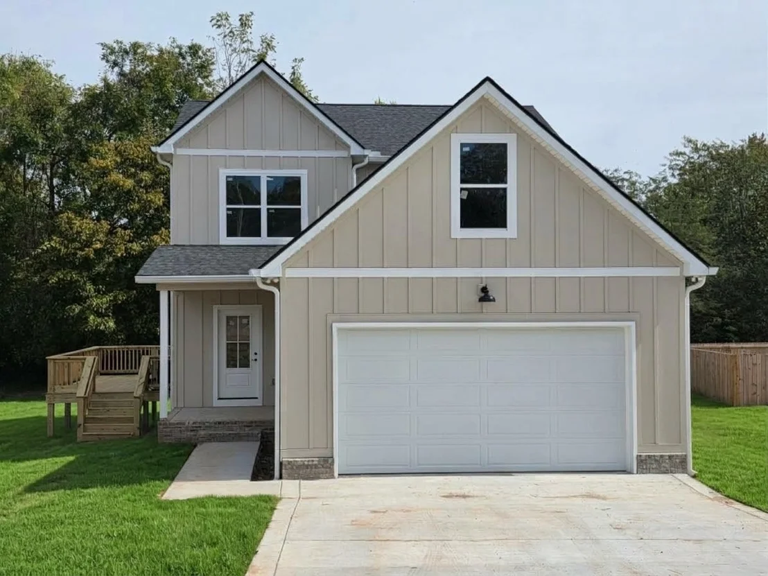 Photo of 1027 Northside Drive