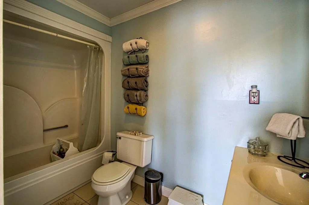 Photo of 1043 Eagle View Drive
