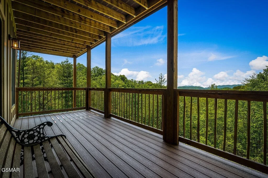 Photo of 335 Hawken Drive
