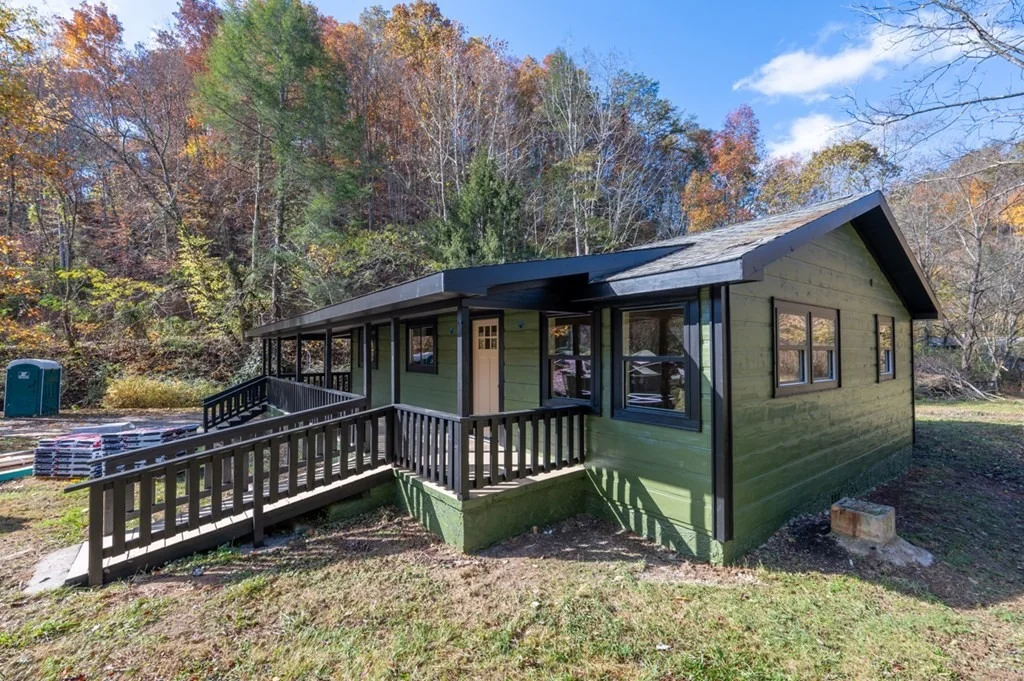 Photo of 814 Mill Creek Road