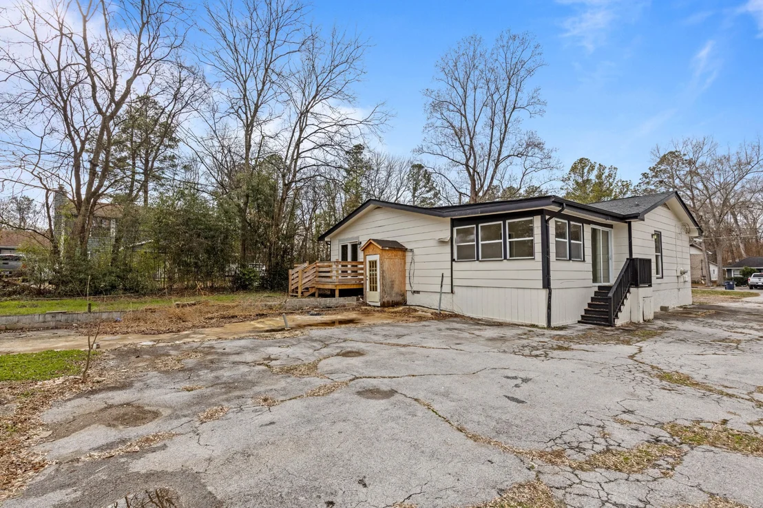 Photo of 1114 Mcbrien Rd