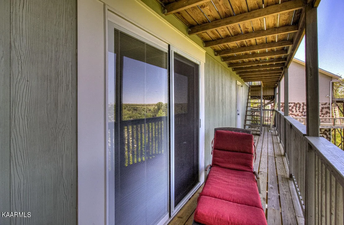 Photo of 1714 Mountain Dr.