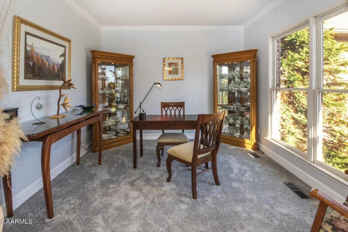 Photo of 845 Bennett Place