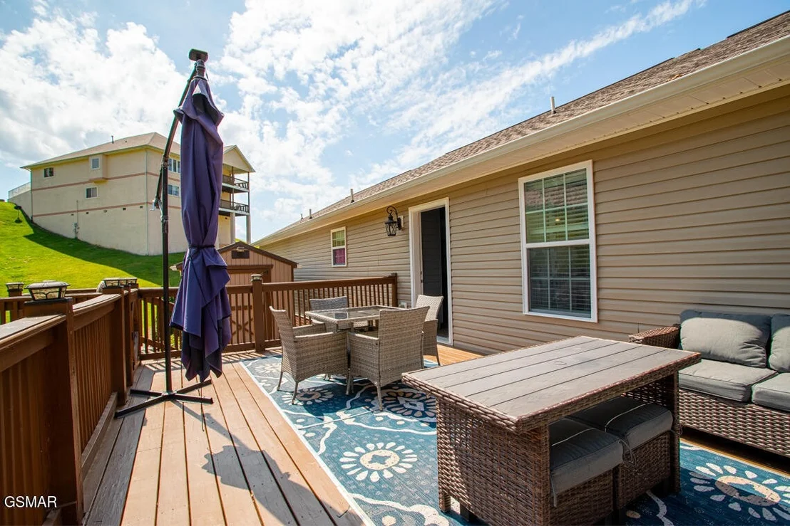 Photo of 430 Spicer Lane
