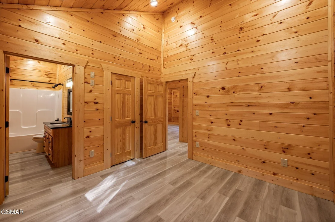 Photo of 1065 Timberlake Circle