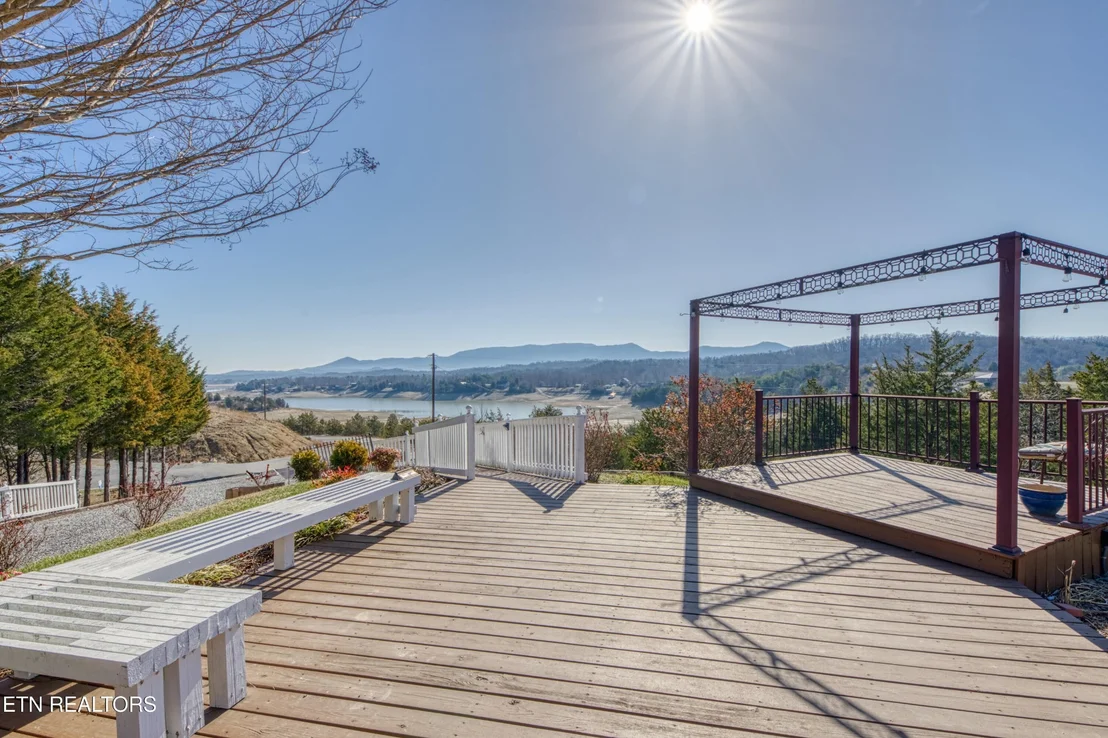 Photo of 1110 Bayfront Drive