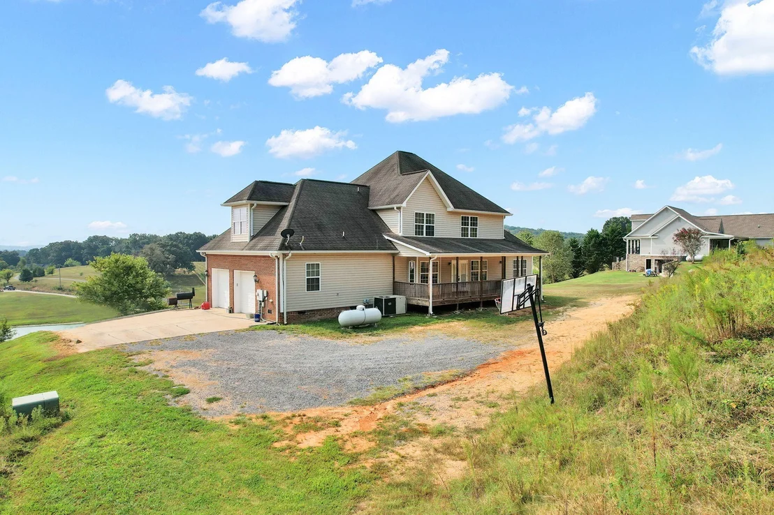 Photo of 6873 Sam Smith Road