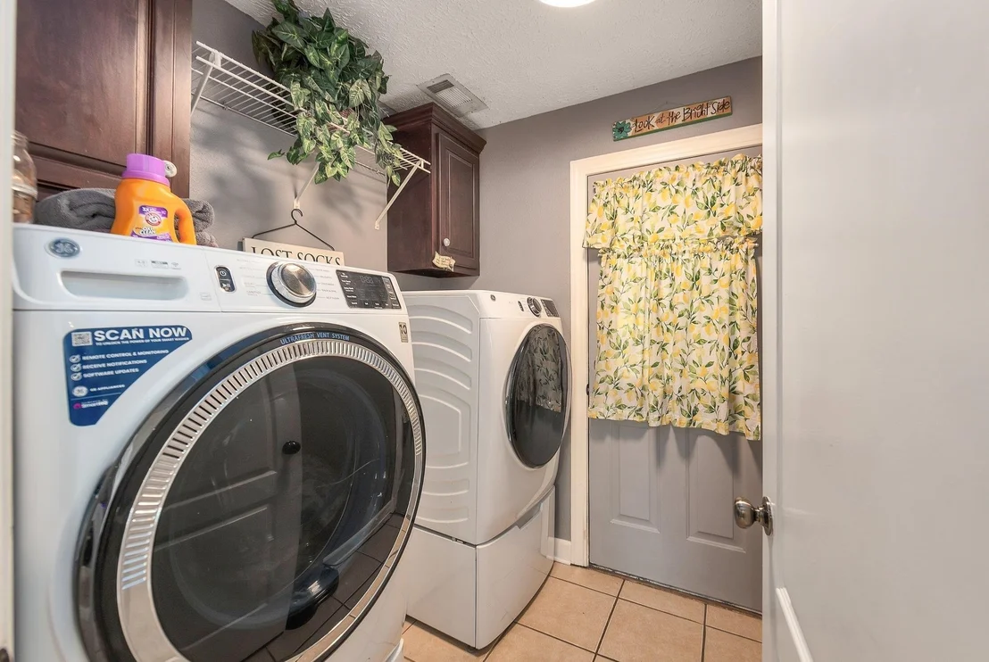 Photo of 7 GREENWICH CV
