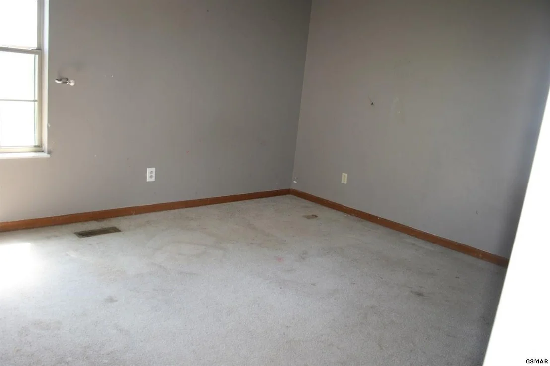 Photo of 1447 Kay View Drive