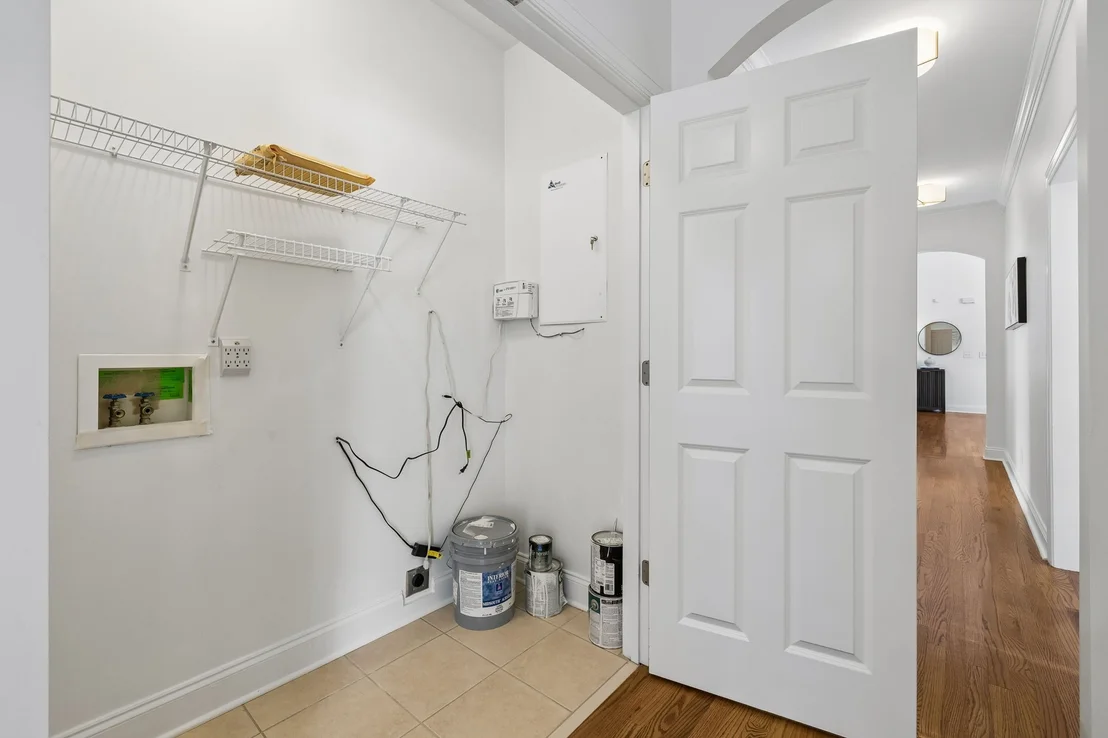 Photo of 126 Jasper Ave