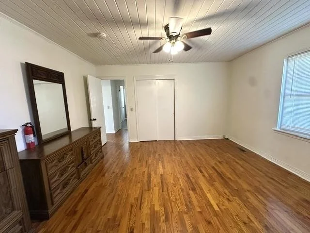Photo of 1105 PINHOOK DR