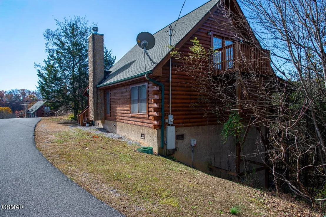 Photo of 2525 Fleming Way