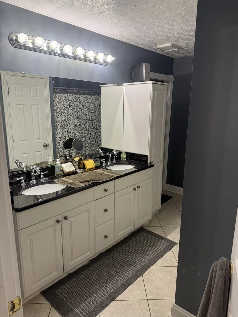 Photo of 321 Bellview Rd