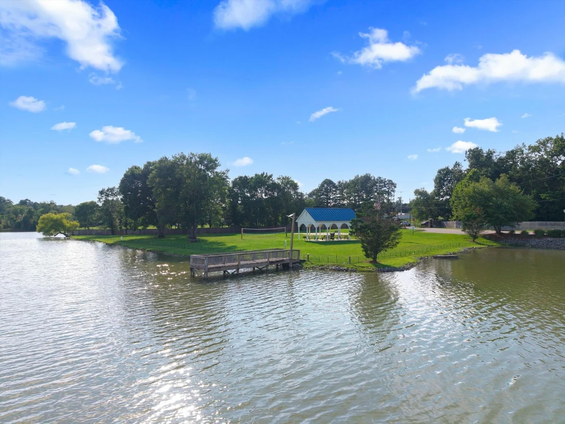 Photo of 49 Ridgelake Circle