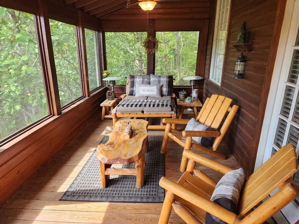 Photo of 3464 EMERALD Way
