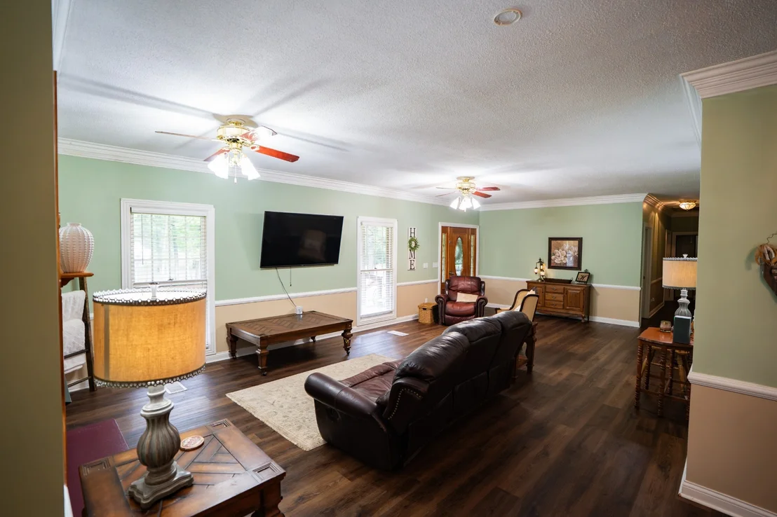 Photo of 175 Sandy Cir