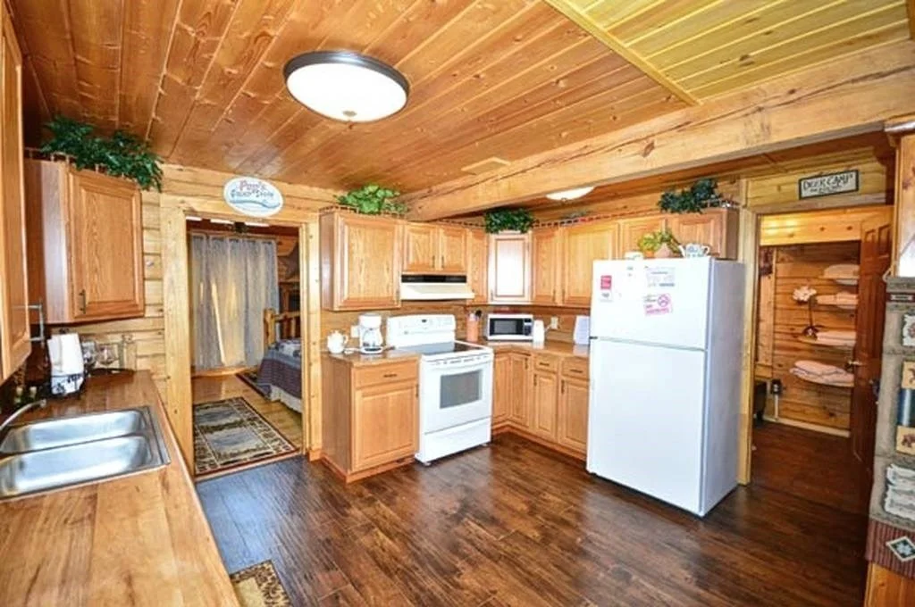 Photo of Unit BEARMOUNTAINHIDEAWAY at 2115 Rabbit Point Way