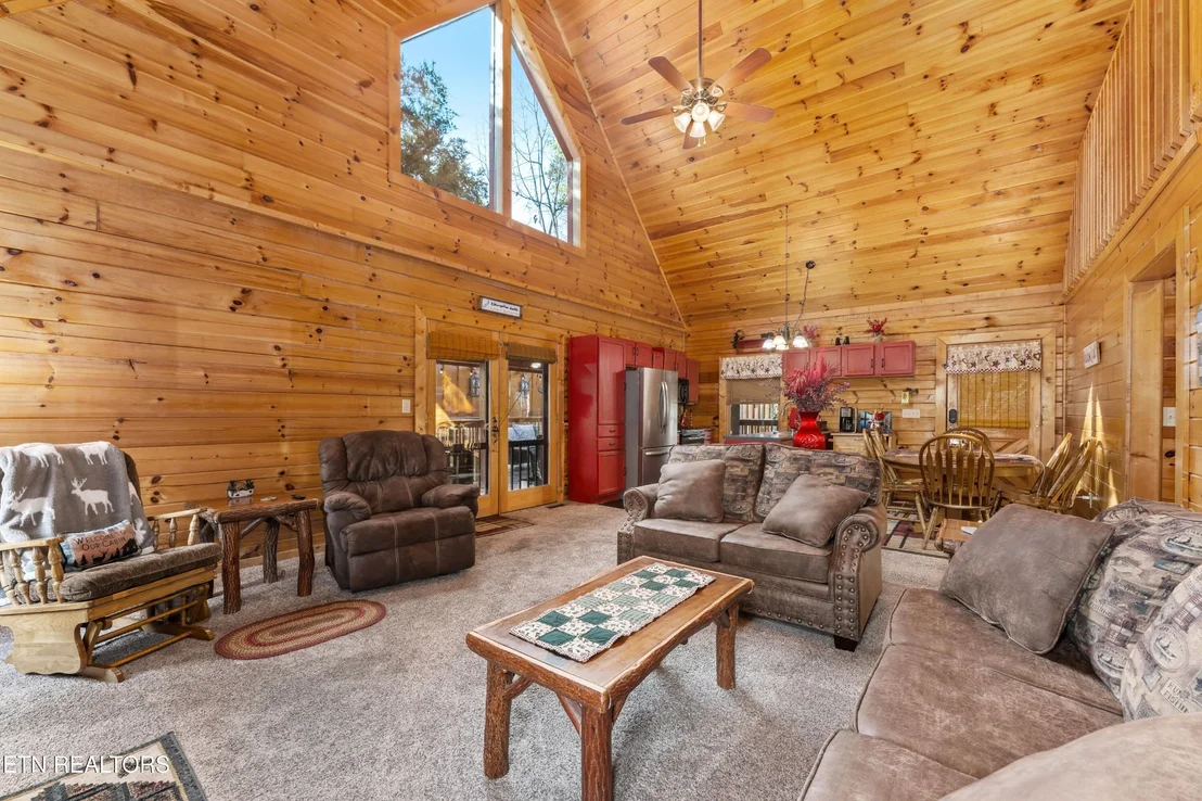 Photo of 1074 Willard Way
